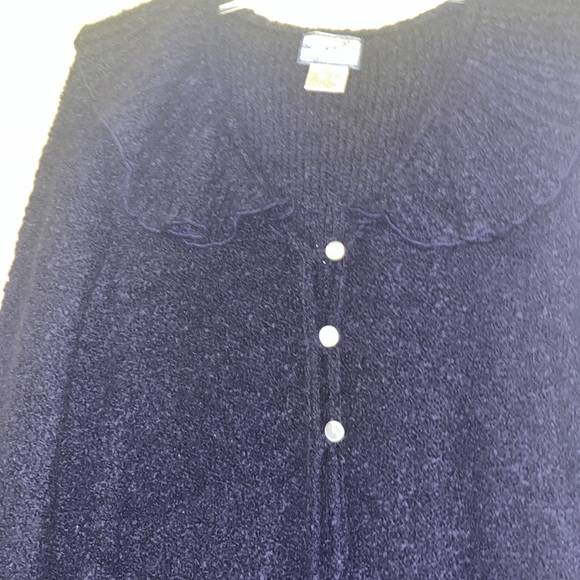 April Cornell Sweater - Picture 2 of 5